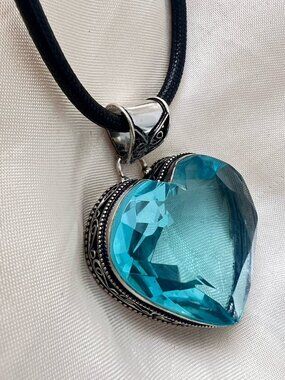 925 Sterling Silver Swiss Blue Topaz Heart Necklace Gemstone Womens Jewelry